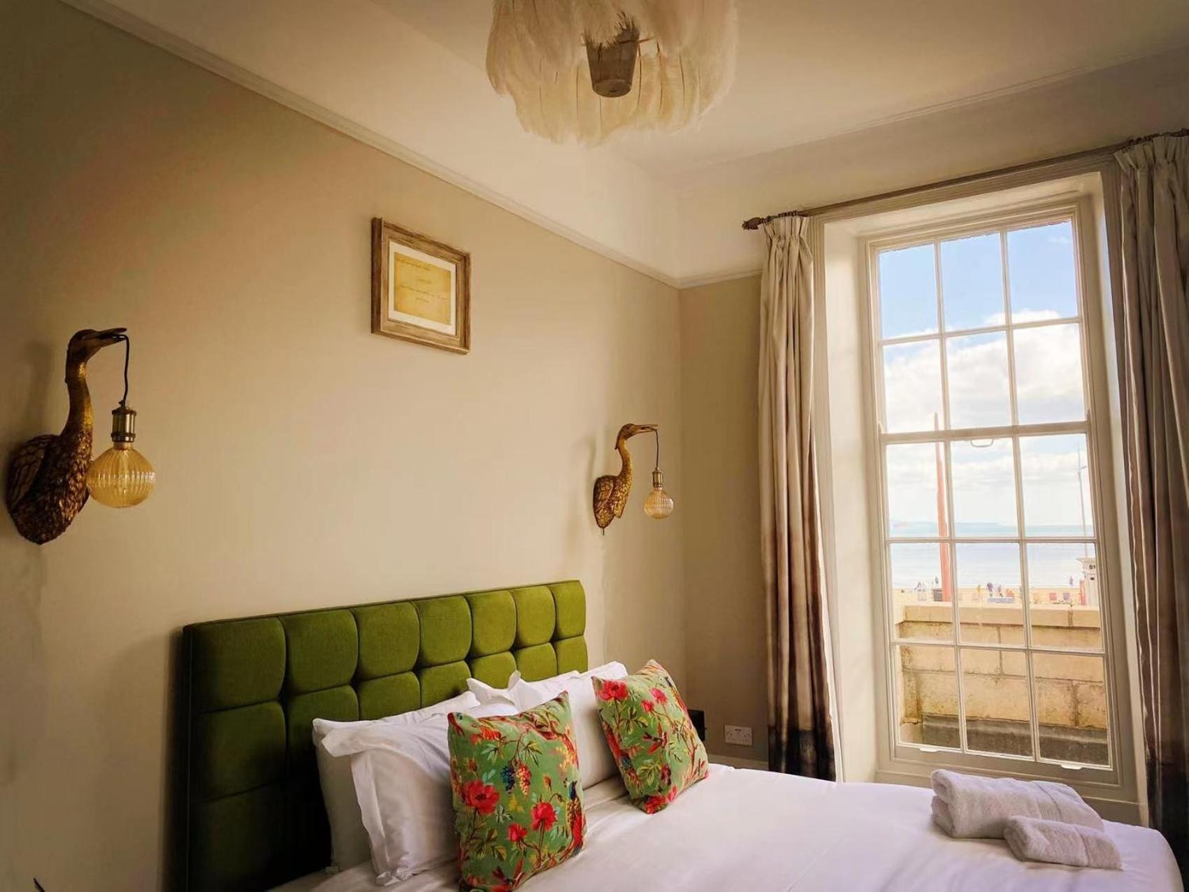 Chapter 1 Hotels เวย์มัธ ภายนอก รูปภาพ